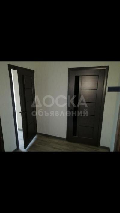 Продаю 2-комнатную квартиру, 59кв. м., этаж - 2/10, Гагарина/Баха.