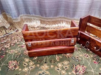 Ключница из дерева настеная