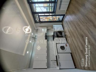 Продаю 1-комнатную квартиру, 45кв. м., этаж - 6/10, Ул Ленина 200.