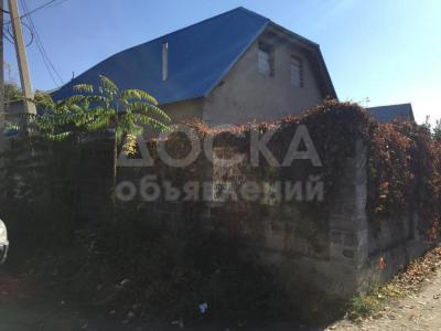 Продаю дом 4-ком. 100кв. м., этаж-1, 5-сот., стена кирпич, . Новопавловка, улица Ворошилова 112А.