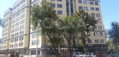 Продаю 1-комнатную квартиру, 47кв. м., этаж - 4/10, Юг-2.