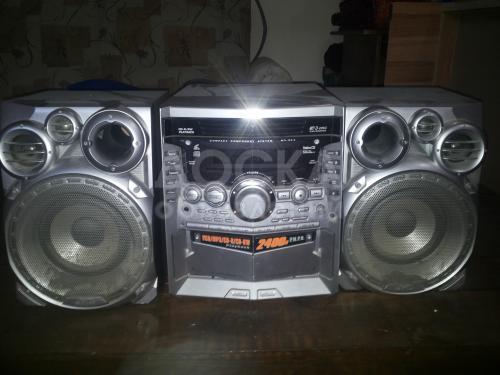 Jvc 2400w