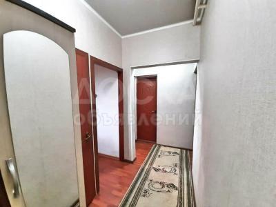 Продаю 2-комнатную квартиру, 48кв. м., этаж - 9/9, карвен клуб.