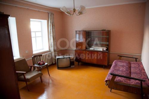 Продаю дом 3-ком., 90кв. м., этаж-1, 5-сот., стена кирпич, Советская-Васильева.