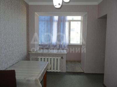 Продаю 1-комнатную квартиру, 18кв. м., этаж - 3/4, Ахунбаева/Бакаева.