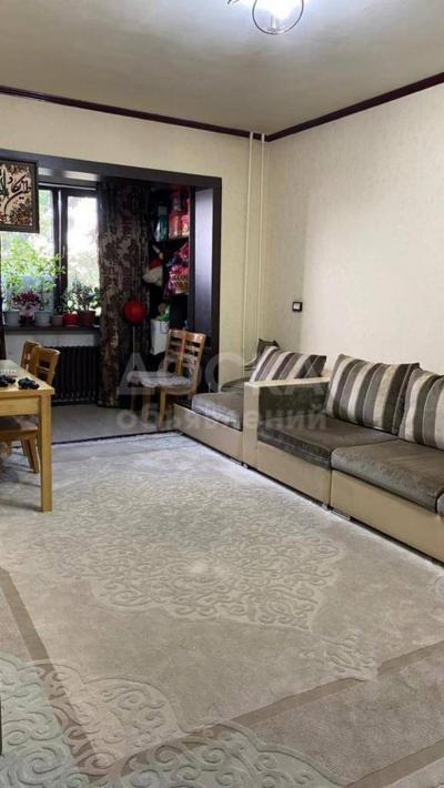 Продаю 3-комнатную квартиру, 70кв. м., этаж - 3/9,  по Герцена/Токтогула..