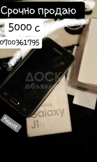 Срочно продаю самсунг j1 6