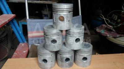 продаю поршни на ГАЗ-51