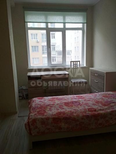 Продаю 1-комнатную квартиру, 47кв. м., этаж - 3/8, Район Аю гранд комфорт.