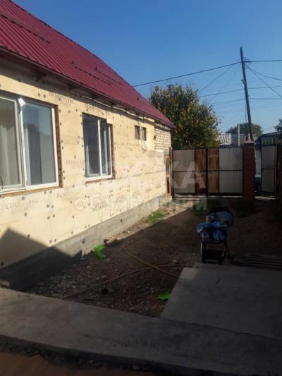 Продаю дом 2-ком. 28кв. м., этаж-1, 2-сот., стена кирпич, пишпек кока кола.