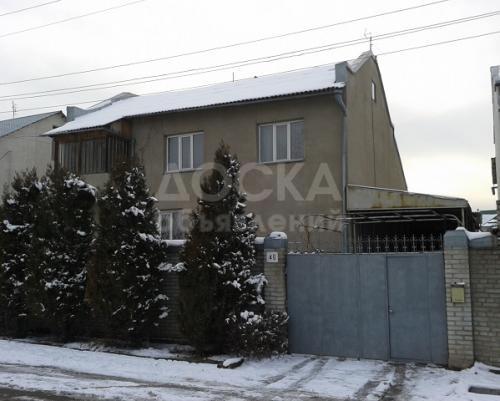 Продаю 7-ком., 250кв. м., этаж-2, 6-сот., стена кирпич, Продаю дом возле 12 микрорайона,