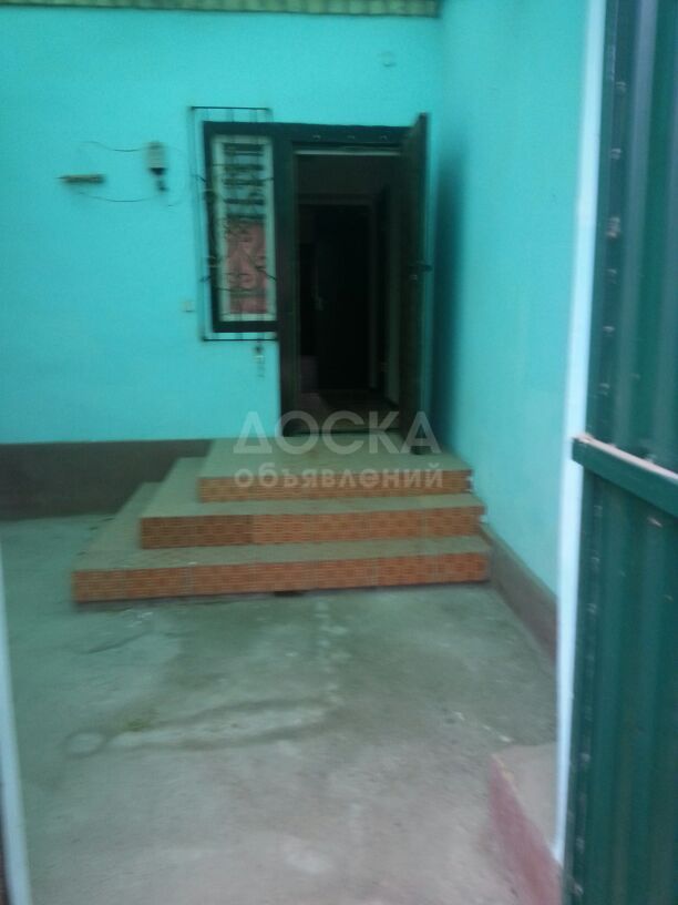 Продаю дом, 4-ком., 140кв. м., этаж-1, 5-сот., стена кирпич, с. Новопавловка,н-ка Алтын-Ордо,