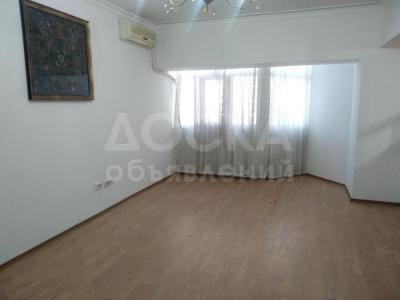 Продаю 4-комнатную квартиру, 114кв. м., этаж - 7/10, Советская-Киевская.