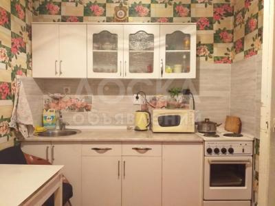 Продаю 1-комнатную квартиру, 36кв. м., этаж - 9/9, Институт земледелия.