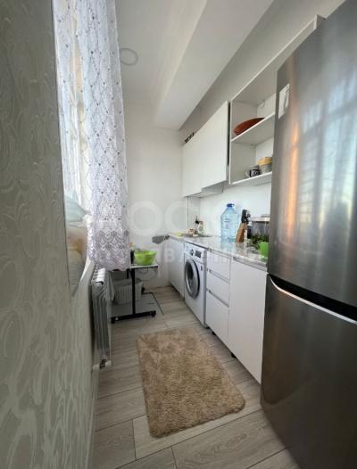 Продаю 2-комнатную квартиру, 40кв. м., этаж - 10/10, жд вокзал.