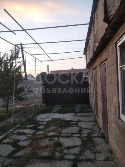 Продаю дом 4-ком. 96кв. м., этаж-1, 10.2-сот., стена кирпич, Село Лебединовка улица северная 87 .