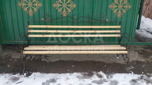 кованные скамейки, качели, подставки для цветов и многое другое.