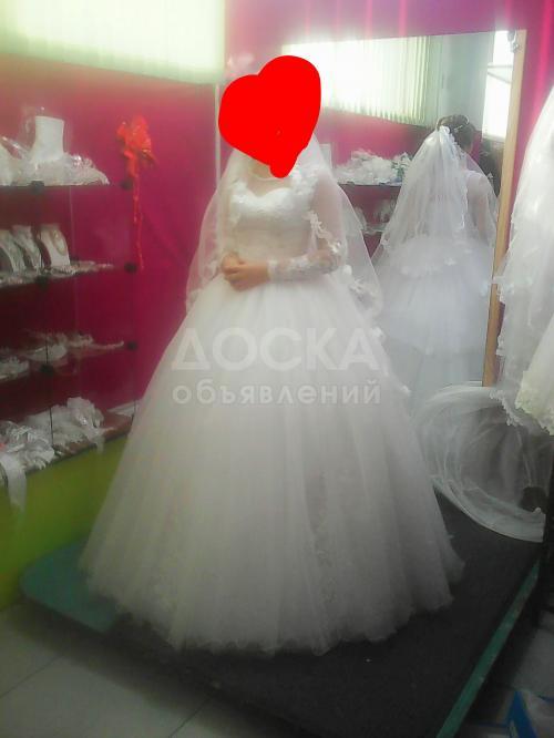 Свадебное платье