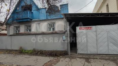 Продаю участок под строительство, 4 соток ул. Юнусалиева (бывшая Карла-Маркса) по первой линии.