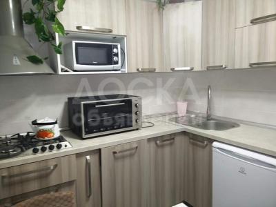 Продаю 3-комнатную квартиру, 70кв. м., этаж - 5/5, Асанбай.