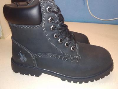 продаю мужские ботинки р.38.5,деми,новые.
