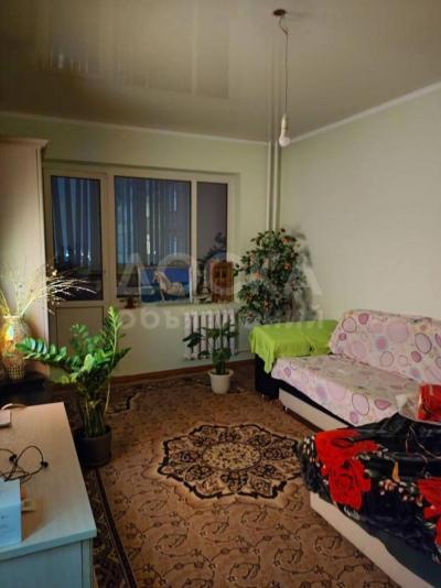 Продаю 1-комнатную квартиру, 44кв. м., этаж - 8/9, Джал-23.