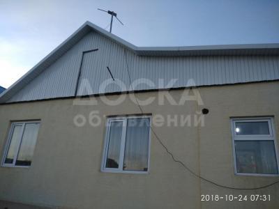 Продаю дом 5-комнатную 125кв. м., этаж-1, 8-сот., стена кирпич, Арча-Бешик Центр.