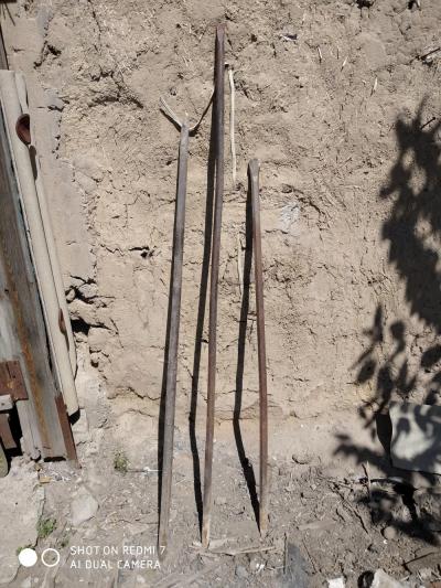 Продаю ломы железные,советские