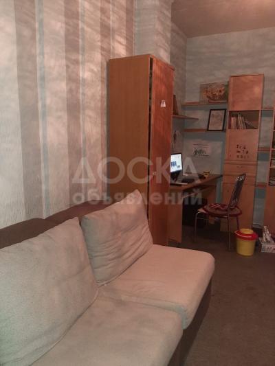 Продаю 1-комнатную квартиру, 29кв. м., этаж - 4/5, Кара-Балта.