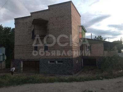 Продаю дом 6-ком. 300кв. м., этаж-2, 12-сот., стена кирпич, Кой-Таш.