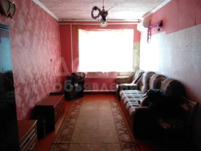 Продаю 3-комнатную квартиру, 58кв. м., этаж - 2/2, Россия Саратовская обл , г. Аткарск.