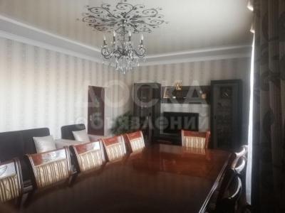 Продаю дом 4-ком. 140кв. м., этаж-1, 5-сот., стена кирпич, ж/с Ак-Орго, ул. Жетиген, дом 74.