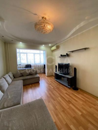 Продаю 3-комнатную квартиру, 78кв. м., этаж - 4/5, 5 микрарайон .