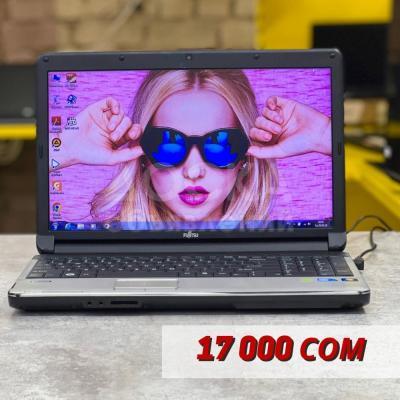 Ноутбук  FUJITSU для работы и учебы