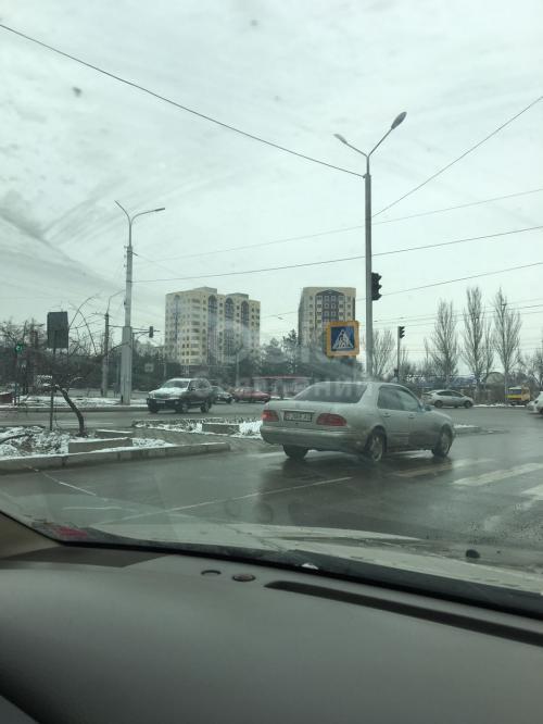 Продаю квартиру 3-ком., 125кв. м., этаж - 10/10, Жукеева Пудовкина/Магистраль.