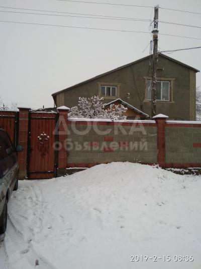 Продаю дом 8-комнатную 200кв. м., этаж-2, 30-сот., стена кирпич, Сокулук, с Гавриловка.