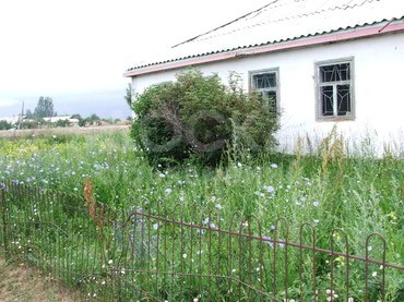 Продаю дом 6-ком. 100кв. м., этаж-1, 20-сот., стена кирпич, Торуайгыр.