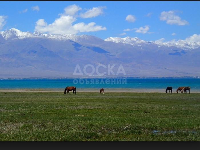 Продаю участок под строительство, 6 соток В доль трассы,