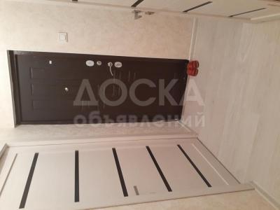 Продаю 1-комнатную квартиру, 45кв. м., этаж - 9/9, Улан 2, ул.7 апреля 130.