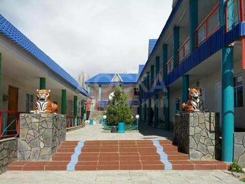 Продаю помещение свободного назначения 570кв. м., Иссык-Куль ПАНСИОНАТ( дешево).