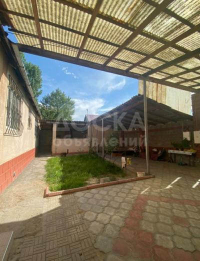 Продаю дом 5-ком. 104кв. м., этаж-1, 5-сот., стена кирпич, Арча-Бешик.