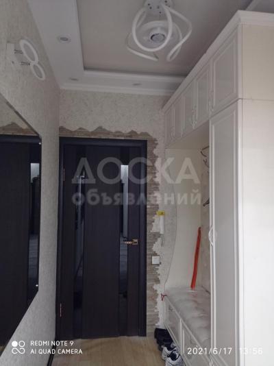 Продаю 5-комнатную квартиру, 100кв. м., этаж - 1/9, Чуй проспект.