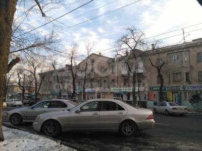 Продаю 3-комнатную квартиру, 81кв. м., этаж - 3/3, Московская 136.