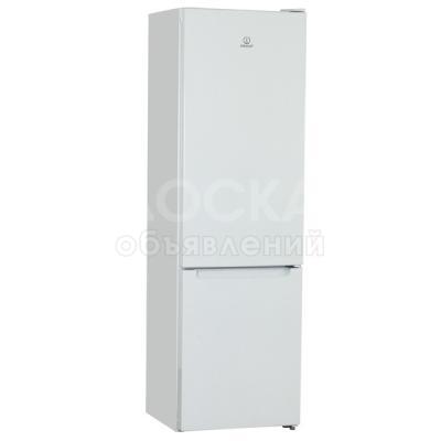 Холодильник Indesit DS 320 W
