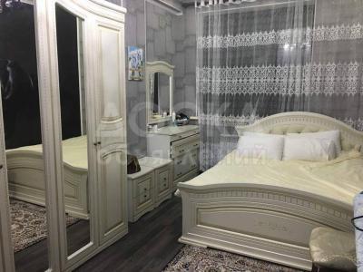 Продаю квартиру 3-ком., 90кв. м., этаж - 9/10, Панфилова/Фрунзе.