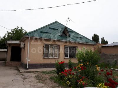 Акбосого.Срочно продается дом в районе Акбосого! 3.5 соток участок!