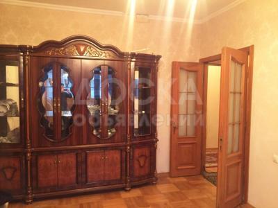 Продаю 4-комнатную квартиру, 84кв. м., этаж - 3/9, Восток 5.