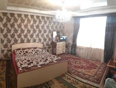 Продаю дом 7-ком. 250кв. м., этаж-3, 4-сот., стена кирпич, Pishpek.