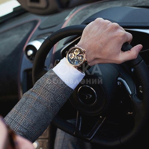 В коммерческую организацию требуются специалисты с высшим/среднее-специальным образованием