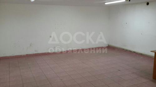 Продаю коммерческую недвижимость офисное помещение 100кв. м., Ахунбаева/Малдыбаева,